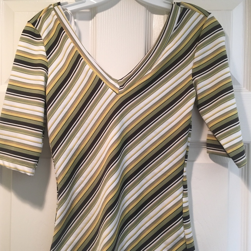 Women’s fashion knit top